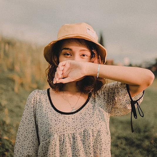 BRIJEWNES 925 Sterling Silver Figaro Chain Bracelet – 4/5mm Diamond Cut for Men & Women, Jewelry Gift